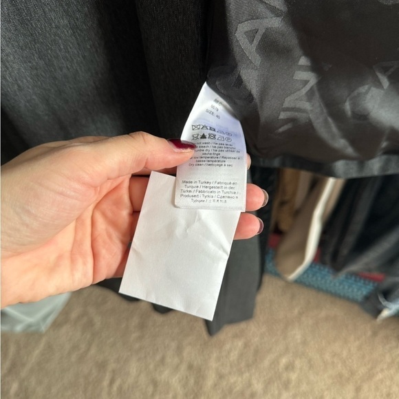 Ganni-NWT Platinum Grey Draped Suiting - Picture 12 of 14